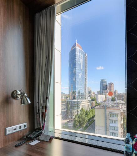 Sky Loft Hotel Kyiv by Rixwell International — City view