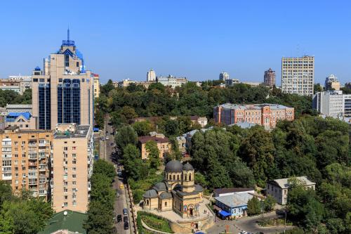 Sky Loft Hotel Kyiv by Rixwell International — City view