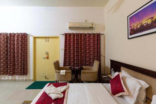 Gallery image of KSTDC Mayura Durg Chitradurga in Chitradurga