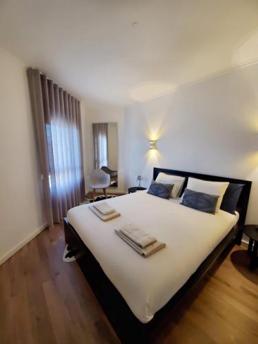 Luxury Apartment with Parking and near Metro