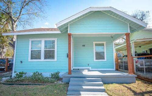Cozy Remodeled 2br-1ba Near Downtown