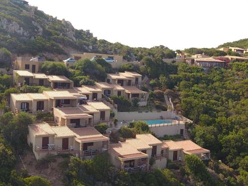 Vista aerea di Beautiful Holiday Home in Costa Paradiso near Sea