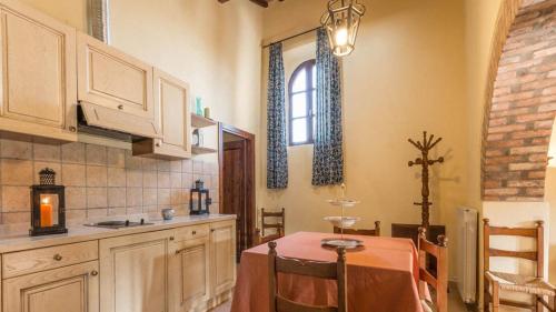 Kuchyň nebo kuchyňský kout v ubytování Colle Cavalieri - Country House
