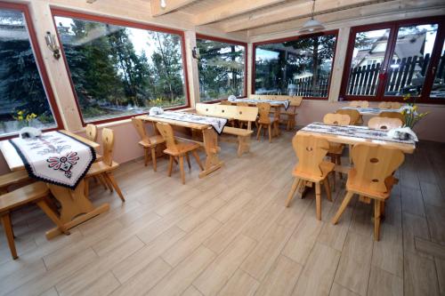 Restaurace v ubytování Dom Z Witrażami