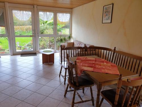 Posezení v ubytování Ferienwohnungen - Gästehaus Gertrud Moog-