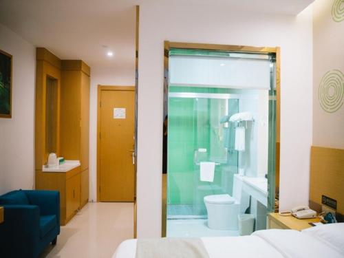 Koupelna v ubytování GreenTree Inn Chaohu West Health Road Aixin Hospital Business Hotel