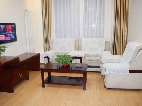 Χώρος καθιστικού στο GreenTree Alliance ZhangJiaKou Jingkai District Weisan Road Jiye Hotel