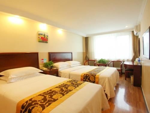 Gallery image of GreenTree Inn Beijing Xicheng District Caishikou Express Hotel in Beijing