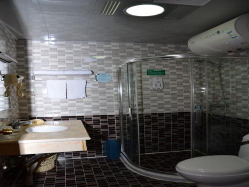 Bilik mandi di GreenTree Inn Huangshan City Huangshan Scenic Area North Gate Express Hotel