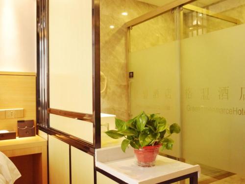 Et badeværelse på GreenTree Allicance Kunming Chuanjin Road Hotel