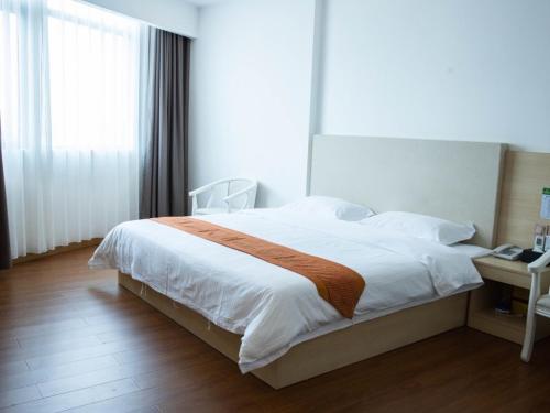Gallery image of GreenTree Alliance Guangzhou Huadu District Tuanjie Village Airport Hotel in Huadu