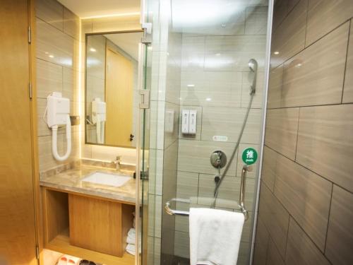 Koupelna v ubytování GreenTree Inn Anqing Tongcheng Tong'an Road South Bus Station Business Hotel