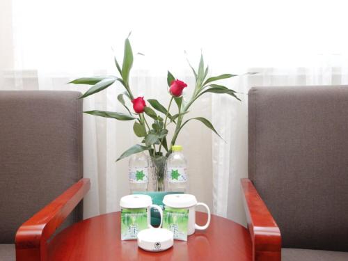 Φωτογραφία από το άλμπουμ του GreenTree Inn ShanDong RiZhao Bus Station FuHai Road Express Hotel σε Rizhao