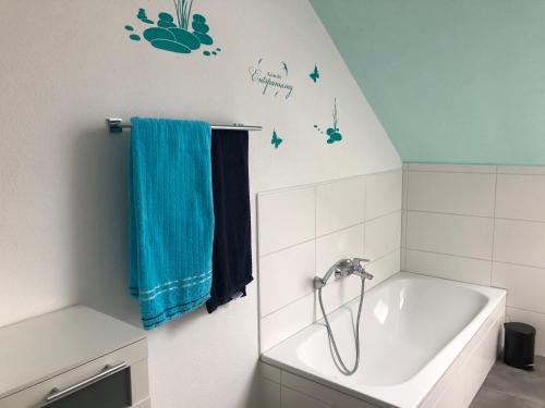 Koupelna v ubytování Ferienwohnung im Wonnegau Riesling-Suite
