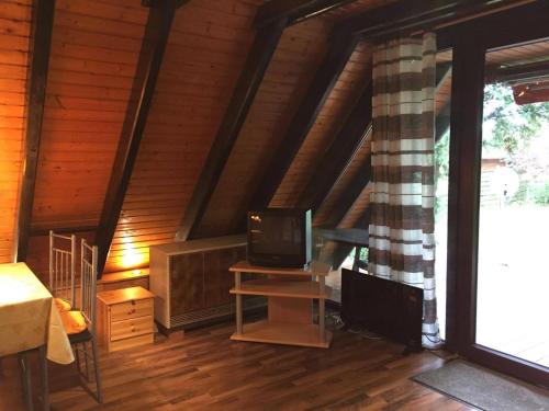 Fotografie z fotogalerie ubytování Familienfreundliches-Ferienhaus-mit-Waldrand-Lage v destinaci Blankenheim