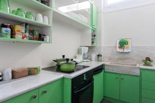 Comfortable Apartment in Plaka