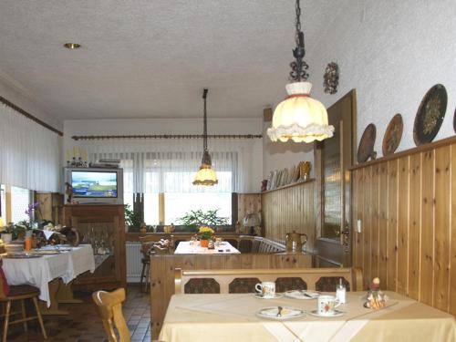 Εστιατόριο ή άλλο μέρος για φαγητό στο Gästehaus Heller