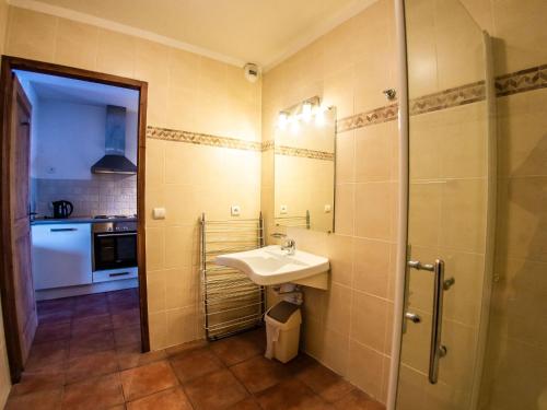 Kúpeľňa v ubytovaní Luxurious apartment near the pistes in family-friendly St François Longchamp
