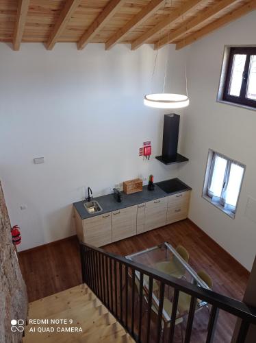 Η κουζίνα ή μικρή κουζίνα στο Casas do Torreão 3 casas de alojamento local