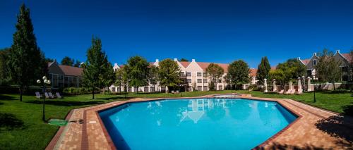 Bazén v ubytování Southern Sun Bloemfontein nebo v jeho okolí