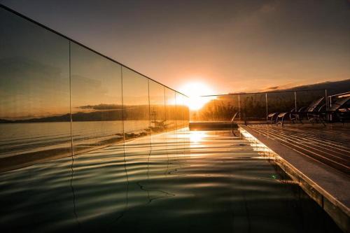 A piscina localizada em Pousada Conca di Mare - Restaurante - Pé na areia com serviço de praia ou nos arredores