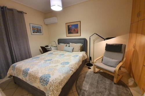 CLOVER 3m to panormou metro station