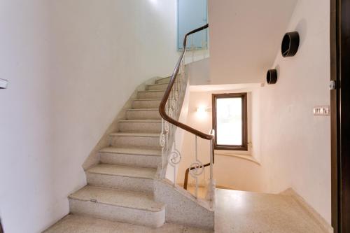ニューデリーにあるAvanti Tenantry-Luxurious Service Apartmentsのギャラリーの写真