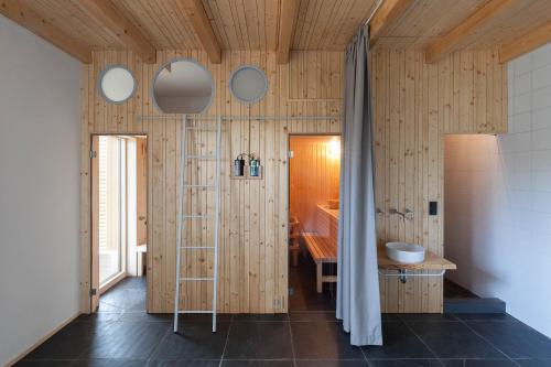 Koupelna v ubytování Apartmán Stará škola