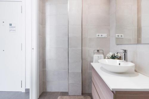 A bathroom at Juan de Padilla Boutique by Nagoa Homes