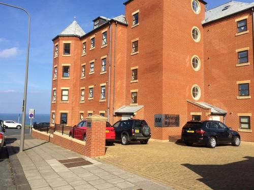 The building where the apartment is located 