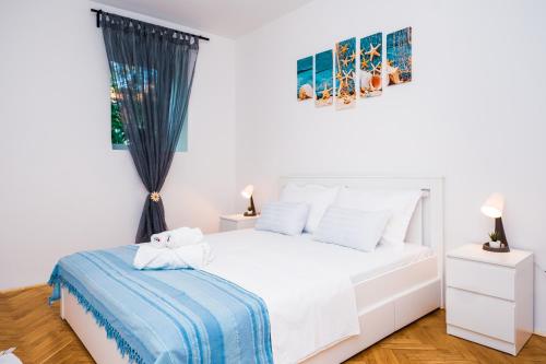 Apartment SOL-1 in old part of city centar