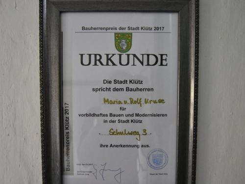 Sijil, anugerah, tanda atau dokumen lain yang dipamerkan di Wohnung in Klütz nahe Schloss Bothmer