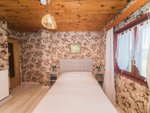 Girmont-Val-dʼAjolにあるQuaint Holiday Home In Girmont Val d Ajol with Terraceのギャラリーの写真