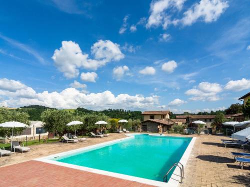Πισίνα στο ή κοντά στο Mansion in Perugia with Pool & Green Hills