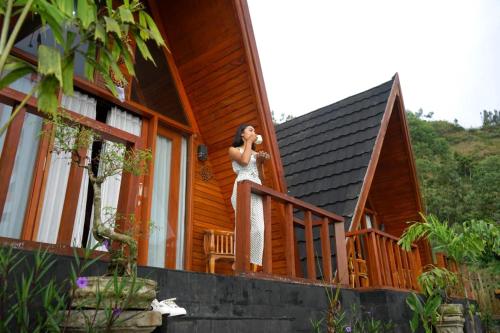 Taman di luar Lingga Bali