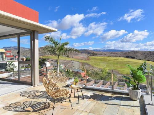 Los Dragos Salobre Golf Villas 3 by VillaGranCanaria