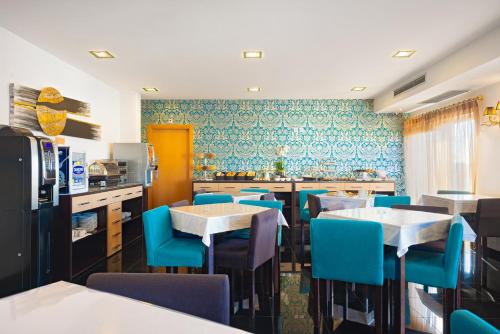 Restoranas ar kita vieta pavalgyti apgyvendinimo įstaigoje Hotel DAH - Dom Afonso Henriques