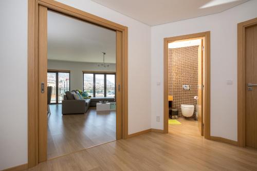 Imagen de la galería de Casa dos Filhos by Rent2U, Lda, en Funchal