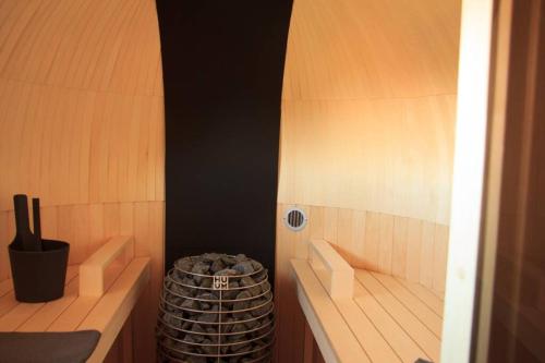 Koupelna v ubytování Schmidis Igluhuts im Pfaffenwinkel - Tiny House 2