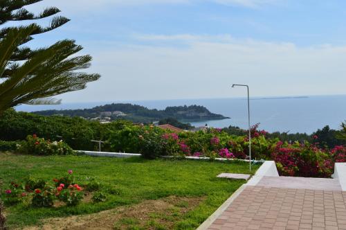 Gallery image of Mediterranean Studios in Lassi