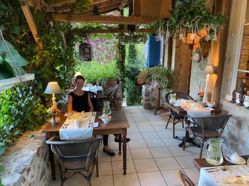 Afbeelding uit fotogalerij van Le Cuisinier en Combraille in Vergheas