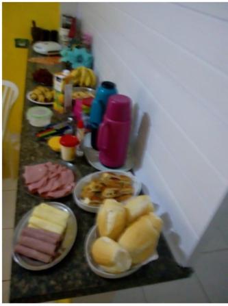 Comida en la casa de huéspedes o alrededores
