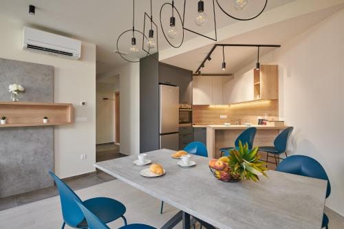 Tiffany Apartments