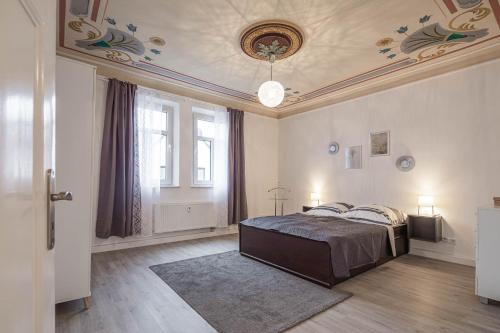 Un pat sau paturi într-o cameră la Lieblingsplatz Heroldsberg