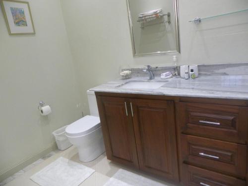 Un baño de Ultimate Chill Montego Bay