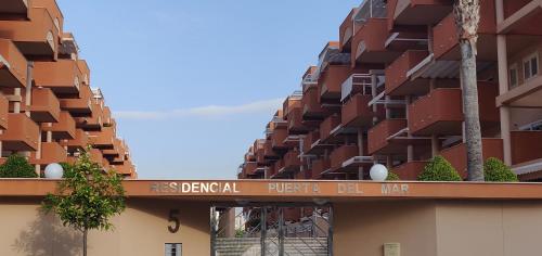 Apartamento nuevo playa de Canet de Berenguer WIFI