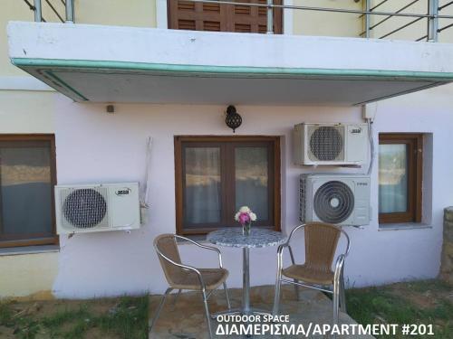 Gallery image of Hotels Kalimera Inn in Elafonisos