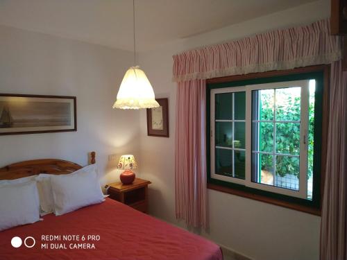 A bed or beds in a room at Caracola azul