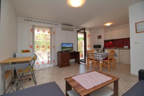 Apartments Lidija