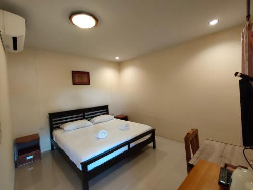 Imagen de la galería de Koh Jum Bungalow & Hostel, en Ko Jum